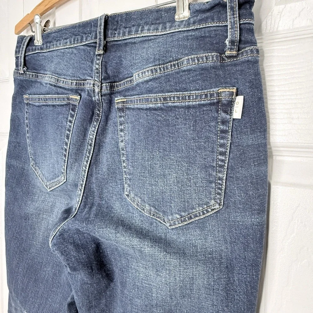 Oliver Logan Women's High-Rise Straight Jeans Raw Hem Medium‎ Wash | Size 27